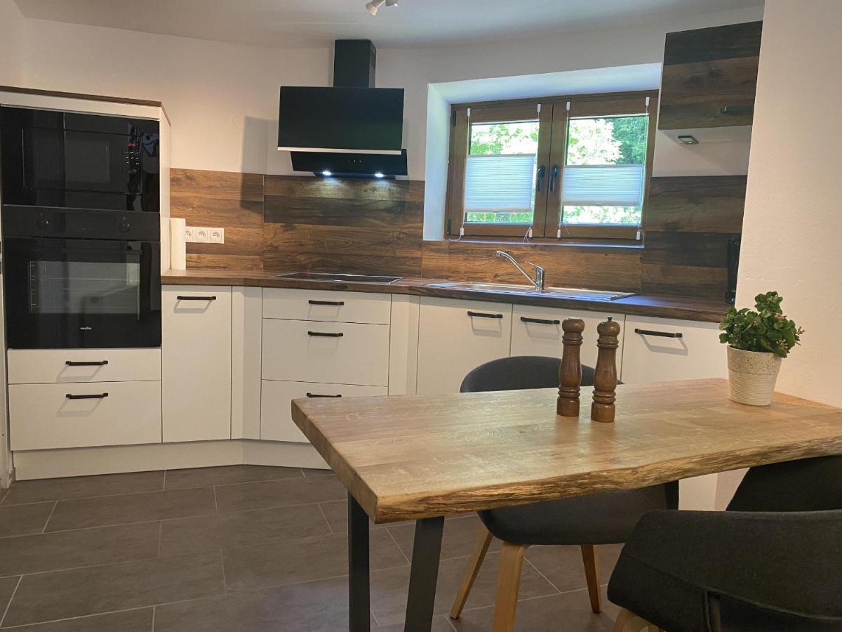 Ferienwohnung Im Brohlbachtal Kaifenheim Esterno foto